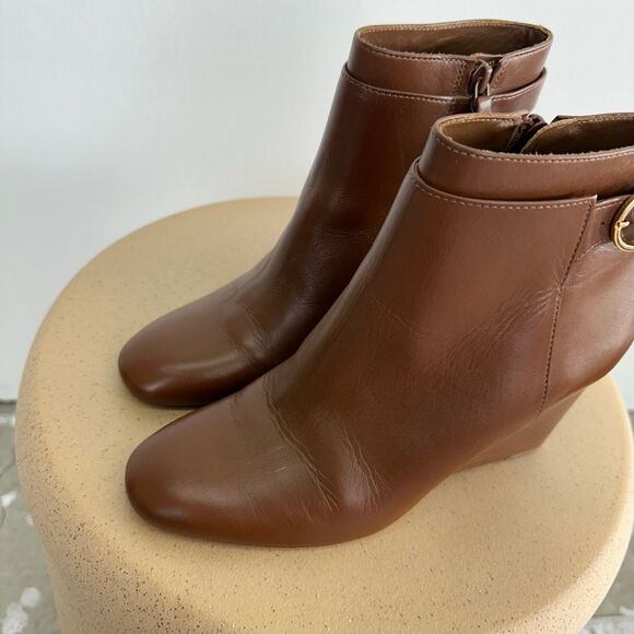 Tory Burch Women’s Sofia Cognac Leather Wedge Zip Almond Toe Ankle Bootie - Picture 8 of 13